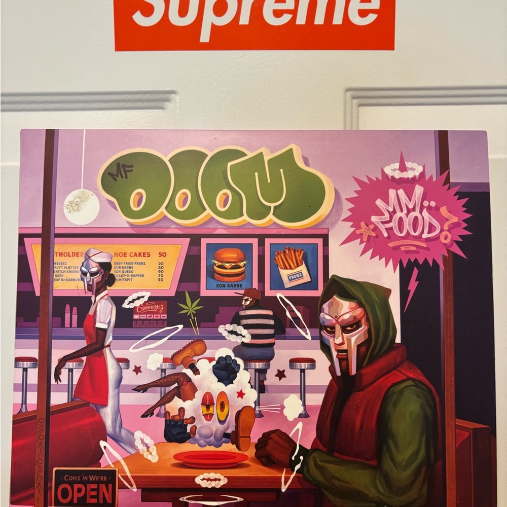 🐺🎤🔥🔥🔥🔥Supreme MF Doom Vinyl Art with Purple and Red Accents🔥🔥🔥🔥🎤🐺